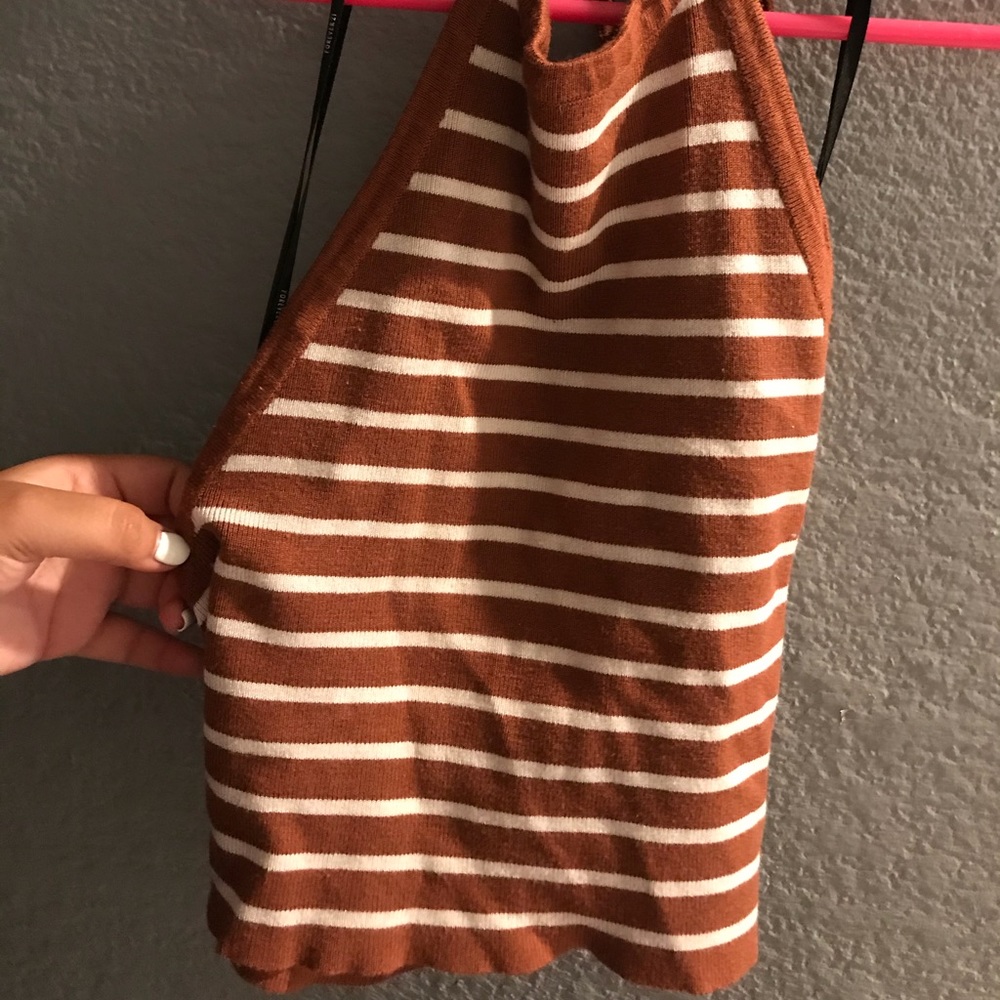 Halter top - Picture 2 of 4